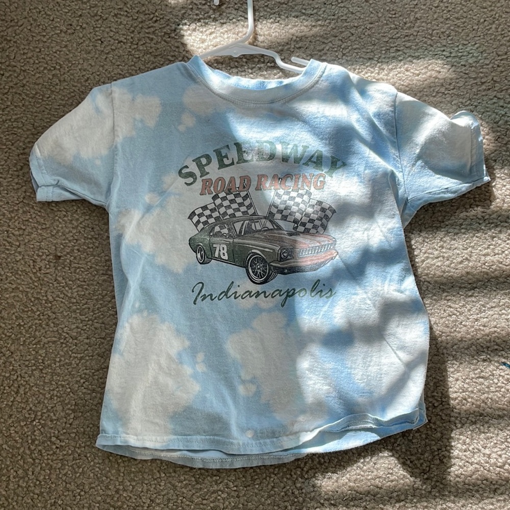 tillys girls t-shirt size s